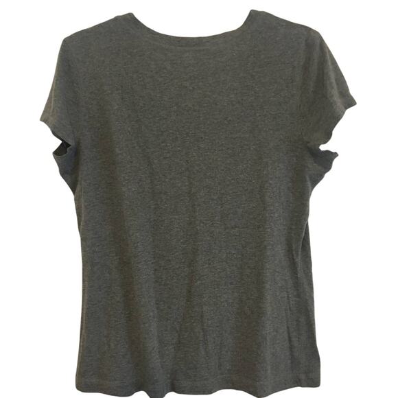 Large Gray Short Sleeve V Neck Graphic T-Shirt Unbelievable! - Picture 2 of 2